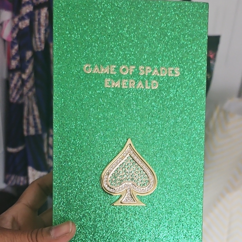 Milano Emerald Green Spades Game